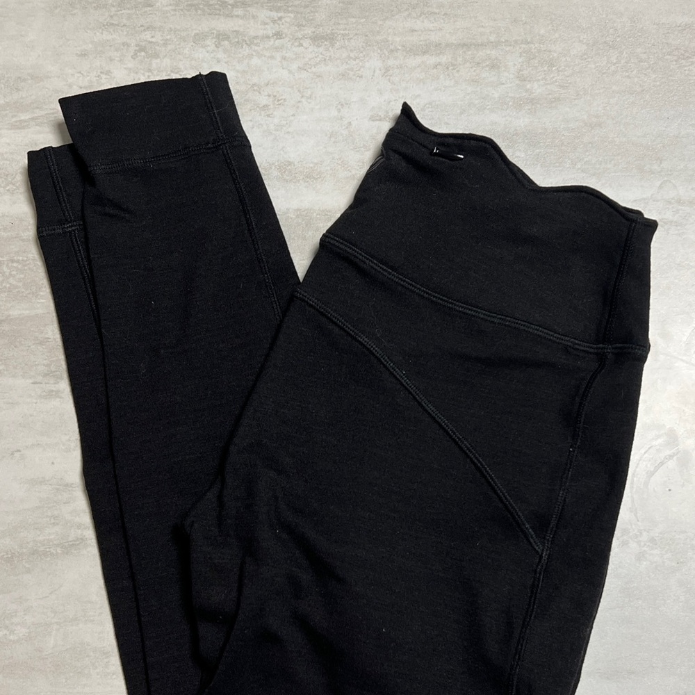 Club Monaco black scalloped waist Lidiane leggings sz xs xsmall preloved